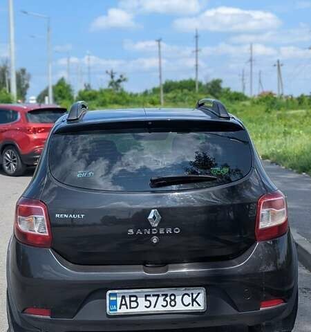 Черный Рено Сандеро, объемом двигателя 1.6 л и пробегом 175 тыс. км за 6999 $, фото 6 на Automoto.ua
