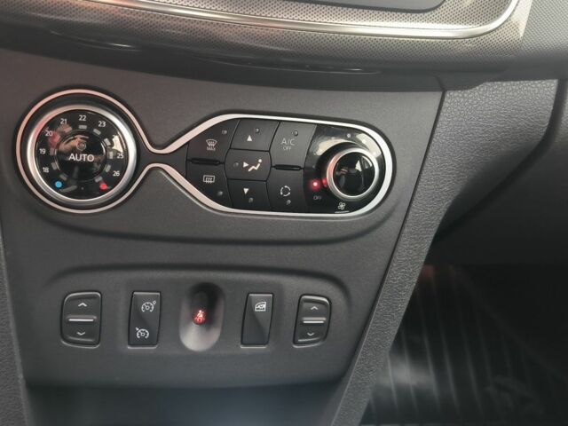 Рено Сандеро 2019 в Чернигове на Automoto.ua Черный Рено Сандеро, объемом двигателя 9 л и пробегом 76 тыс. км за 10500 $, фото 7 на Automoto.ua