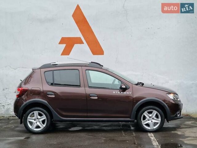 Коричневый Рено Сандеро, объемом двигателя 1.46 л и пробегом 79 тыс. км за 7990 $, фото 21 на Automoto.ua