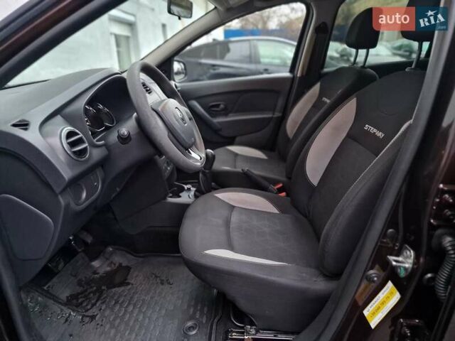 Коричневый Рено Сандеро, объемом двигателя 1.46 л и пробегом 79 тыс. км за 7990 $, фото 36 на Automoto.ua