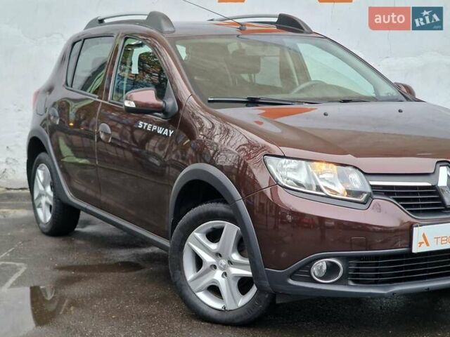 Коричневый Рено Сандеро, объемом двигателя 1.46 л и пробегом 79 тыс. км за 7990 $, фото 11 на Automoto.ua