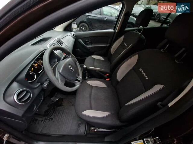 Коричневый Рено Сандеро, объемом двигателя 1.46 л и пробегом 79 тыс. км за 7990 $, фото 37 на Automoto.ua