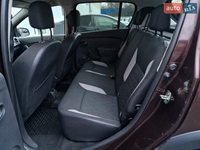 Коричневый Рено Сандеро, объемом двигателя 1.46 л и пробегом 79 тыс. км за 7990 $, фото 47 на Automoto.ua