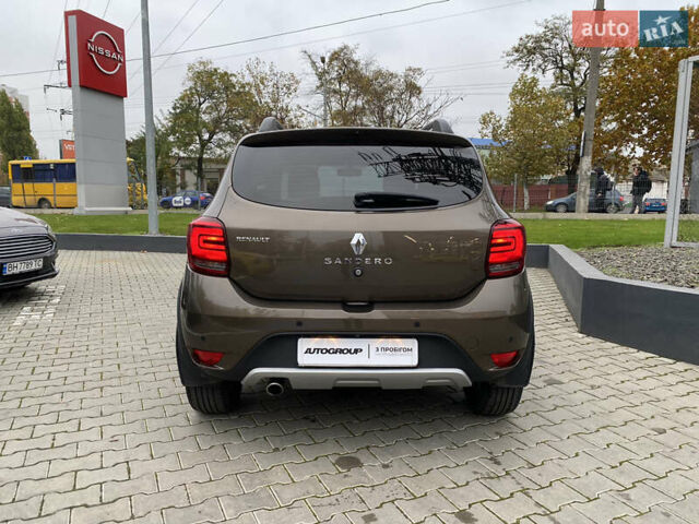 Коричневый Рено Сандеро, объемом двигателя 1.46 л и пробегом 51 тыс. км за 11800 $, фото 6 на Automoto.ua