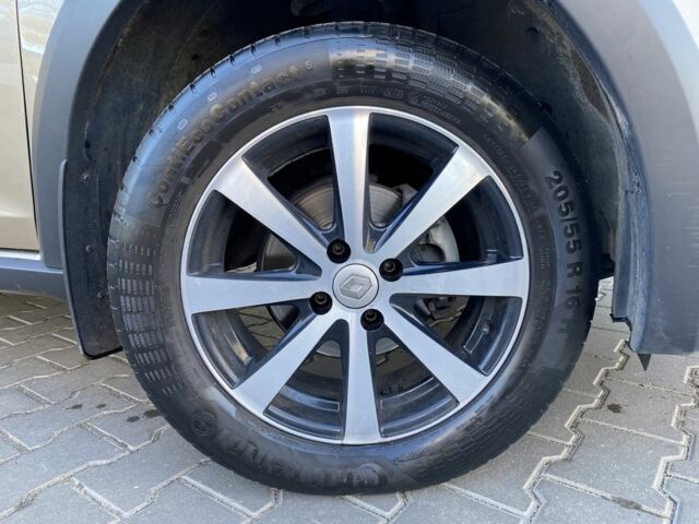 Коричневый Рено Сандеро, объемом двигателя 0 л и пробегом 61 тыс. км за 11700 $, фото 11 на Automoto.ua