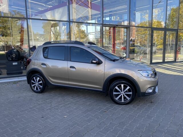 Коричневый Рено Сандеро, объемом двигателя 0 л и пробегом 61 тыс. км за 11700 $, фото 4 на Automoto.ua