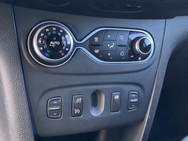 Коричневый Рено Сандеро, объемом двигателя 0 л и пробегом 61 тыс. км за 11700 $, фото 14 на Automoto.ua