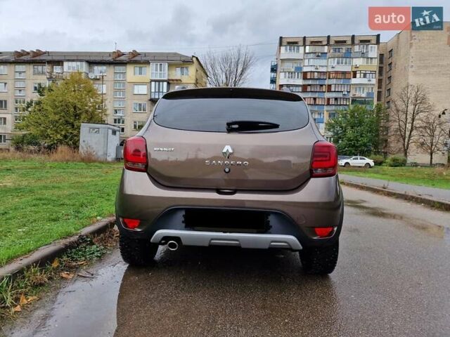 Коричневый Рено Сандеро, объемом двигателя 1.46 л и пробегом 52 тыс. км за 10400 $, фото 5 на Automoto.ua