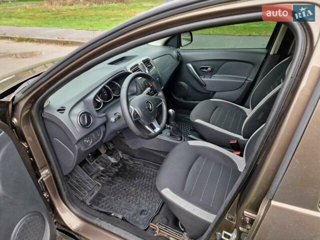 Коричневый Рено Сандеро, объемом двигателя 1.46 л и пробегом 52 тыс. км за 10400 $, фото 7 на Automoto.ua