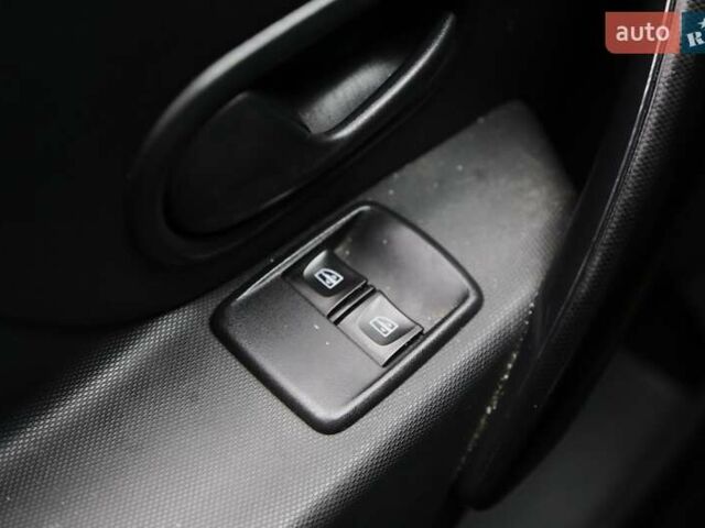 Коричневий Рено Сандеро, об'ємом двигуна 1 л та пробігом 95 тис. км за 8500 $, фото 20 на Automoto.ua