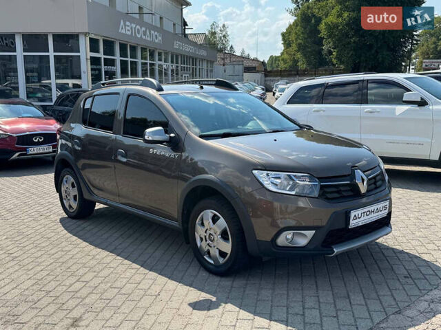 Коричневий Рено Сандеро, об'ємом двигуна 1.46 л та пробігом 77 тис. км за 11200 $, фото 1 на Automoto.ua