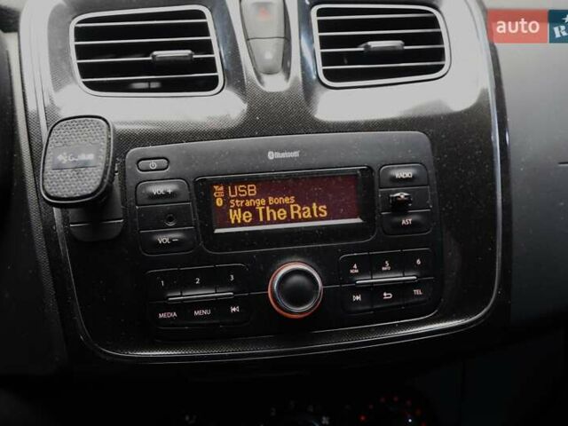 Коричневий Рено Сандеро, об'ємом двигуна 1 л та пробігом 95 тис. км за 8500 $, фото 17 на Automoto.ua