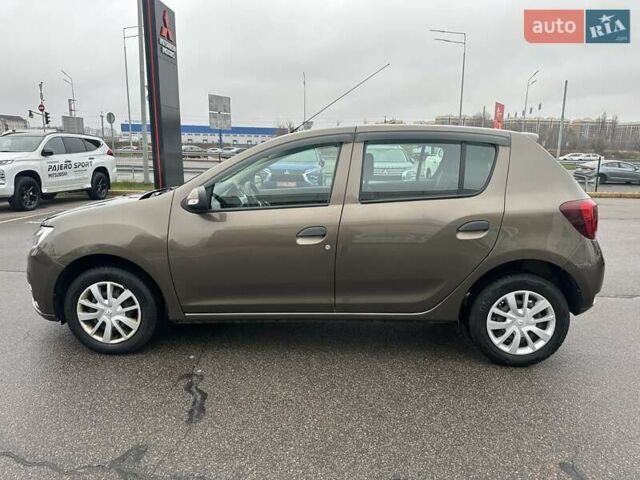 Коричневый Рено Сандеро, объемом двигателя 1 л и пробегом 97 тыс. км за 7950 $, фото 4 на Automoto.ua