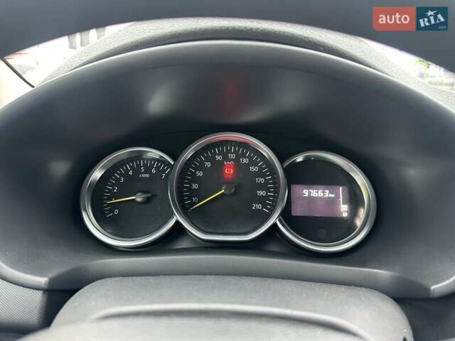 Коричневый Рено Сандеро, объемом двигателя 1 л и пробегом 97 тыс. км за 7950 $, фото 18 на Automoto.ua