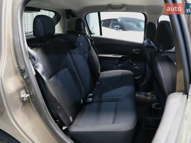 Коричневий Рено Сандеро, об'ємом двигуна 1 л та пробігом 95 тис. км за 8500 $, фото 10 на Automoto.ua