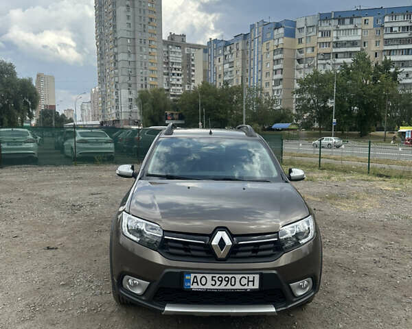 Коричневий Рено Сандеро, об'ємом двигуна 0.9 л та пробігом 38 тис. км за 9500 $, фото 1 на Automoto.ua