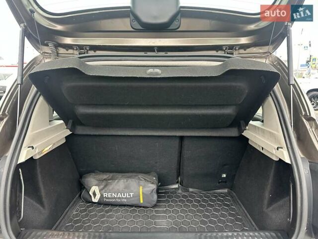 Коричневый Рено Сандеро, объемом двигателя 1 л и пробегом 97 тыс. км за 7950 $, фото 9 на Automoto.ua