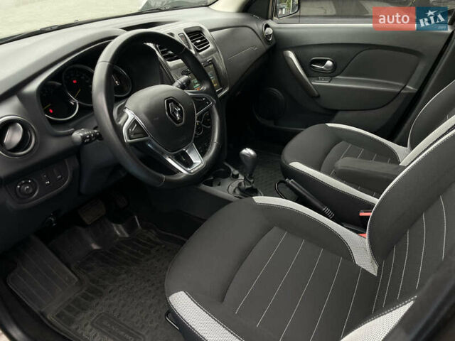 Коричневый Рено Сандеро, объемом двигателя 0.9 л и пробегом 72 тыс. км за 10500 $, фото 17 на Automoto.ua