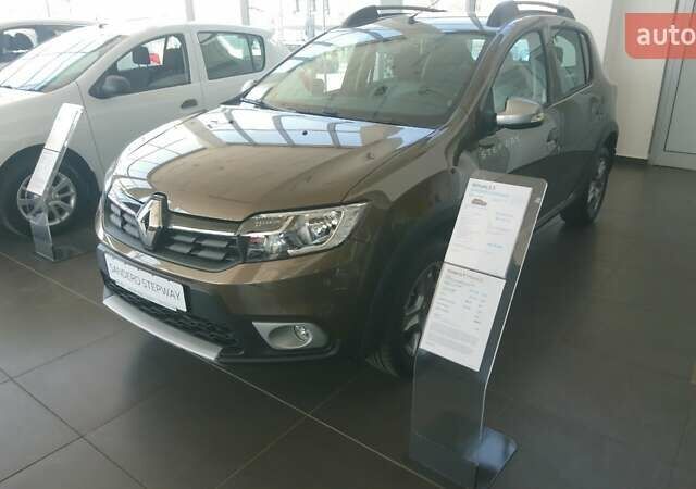 Коричневий Рено Сандеро, об'ємом двигуна 0.9 л та пробігом 80 тис. км за 11411 $, фото 6 на Automoto.ua