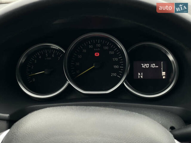 Коричневый Рено Сандеро, объемом двигателя 0.9 л и пробегом 72 тыс. км за 10500 $, фото 15 на Automoto.ua