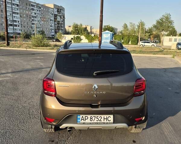 Коричневый Рено Сандеро, объемом двигателя 0.9 л и пробегом 61 тыс. км за 10900 $, фото 4 на Automoto.ua