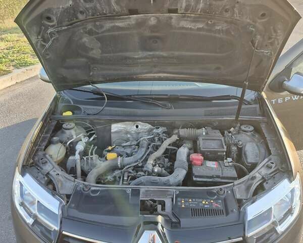 Коричневый Рено Сандеро, объемом двигателя 0.9 л и пробегом 61 тыс. км за 10900 $, фото 6 на Automoto.ua