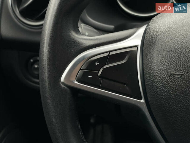 Коричневый Рено Сандеро, объемом двигателя 0.9 л и пробегом 72 тыс. км за 10500 $, фото 14 на Automoto.ua