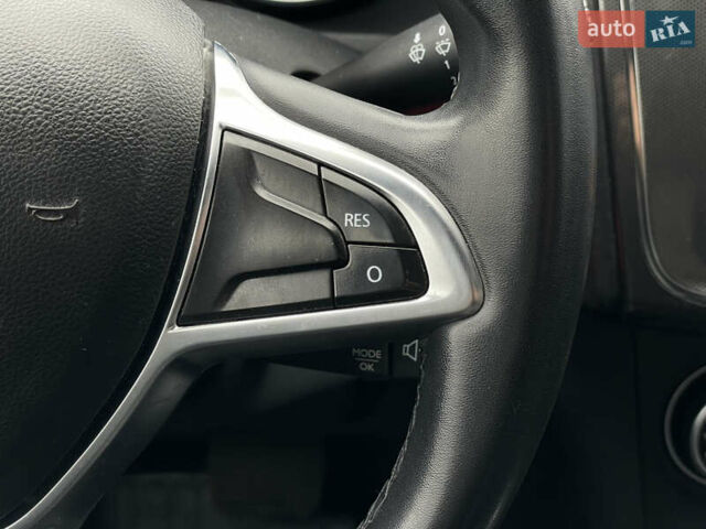 Коричневый Рено Сандеро, объемом двигателя 0.9 л и пробегом 72 тыс. км за 10500 $, фото 13 на Automoto.ua