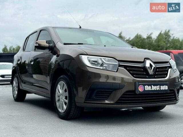 Коричневий Рено Сандеро, об'ємом двигуна 1 л та пробігом 105 тис. км за 8698 $, фото 11 на Automoto.ua