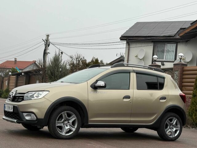 Коричневый Рено Сандеро, объемом двигателя 0.9 л и пробегом 64 тыс. км за 10800 $, фото 4 на Automoto.ua