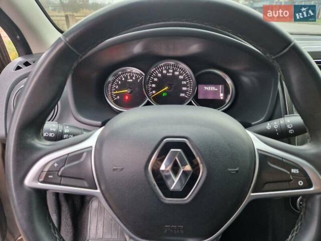Коричневый Рено Сандеро, объемом двигателя 1.46 л и пробегом 80 тыс. км за 12000 $, фото 11 на Automoto.ua