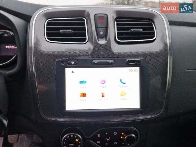 Коричневый Рено Сандеро, объемом двигателя 1.46 л и пробегом 80 тыс. км за 12000 $, фото 12 на Automoto.ua