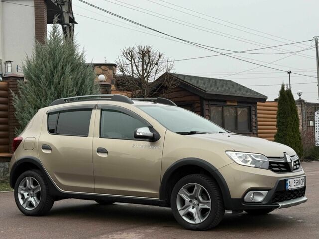 Коричневый Рено Сандеро, объемом двигателя 0.9 л и пробегом 64 тыс. км за 10800 $, фото 6 на Automoto.ua