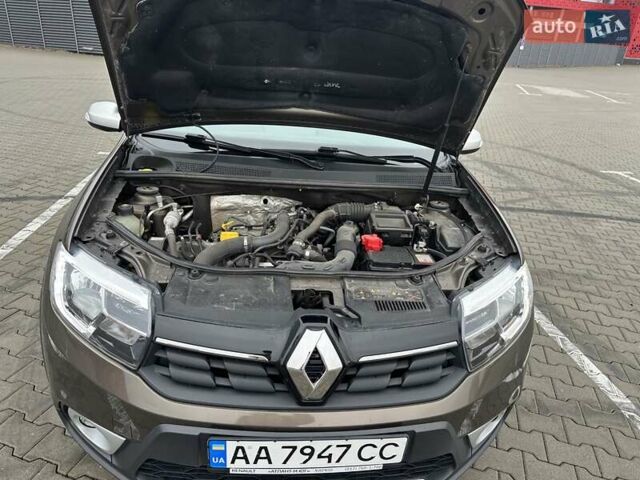 Коричневий Рено Сандеро, об'ємом двигуна 0.9 л та пробігом 80 тис. км за 11411 $, фото 24 на Automoto.ua