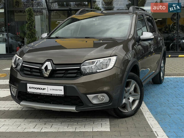 Коричневый Рено Сандеро, объемом двигателя 0.9 л и пробегом 72 тыс. км за 10500 $, фото 1 на Automoto.ua