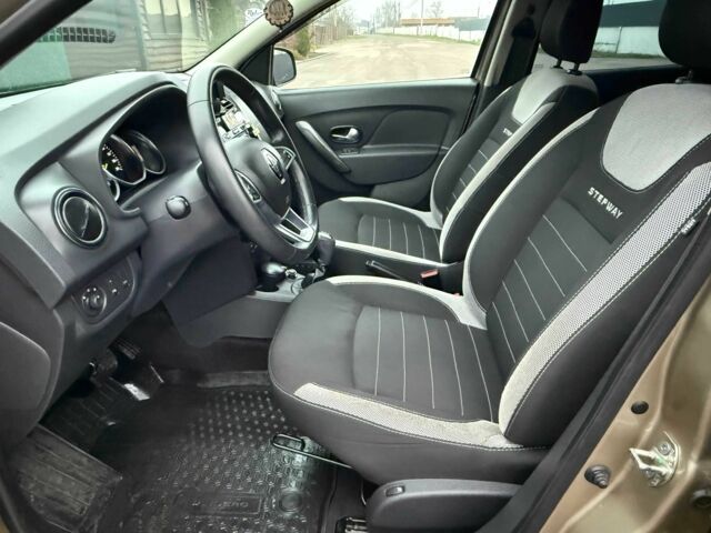 Коричневый Рено Сандеро, объемом двигателя 0.9 л и пробегом 64 тыс. км за 10800 $, фото 10 на Automoto.ua