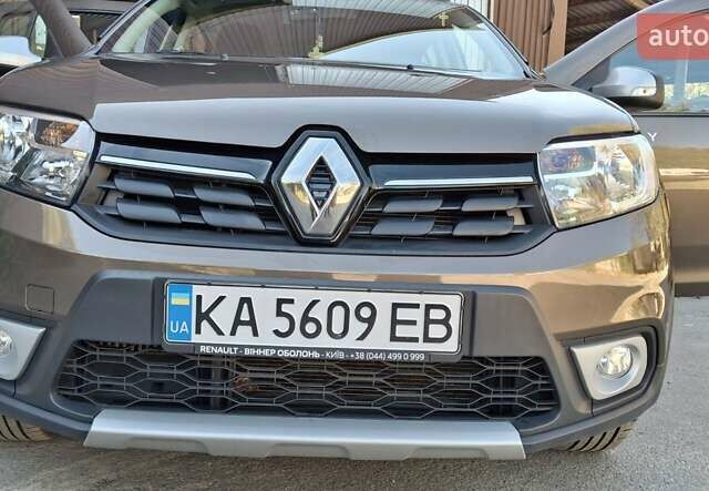 Коричневый Рено Сандеро, объемом двигателя 0.9 л и пробегом 43 тыс. км за 11800 $, фото 9 на Automoto.ua