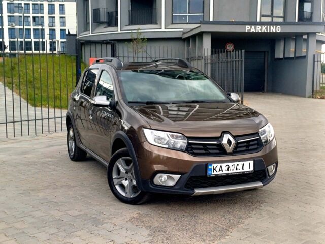 Коричневий Рено Сандеро, об'ємом двигуна 1.5 л та пробігом 83 тис. км за 11350 $, фото 1 на Automoto.ua