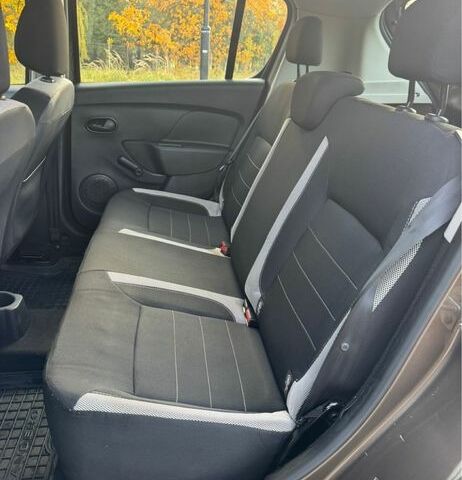 Коричневый Рено Сандеро, объемом двигателя 0 л и пробегом 78 тыс. км за 10999 $, фото 7 на Automoto.ua