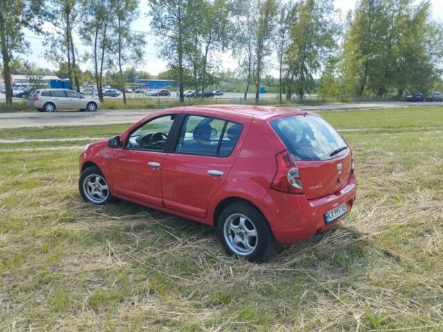 Червоний Рено Сандеро, об'ємом двигуна 1.6 л та пробігом 232 тис. км за 4600 $, фото 17 на Automoto.ua