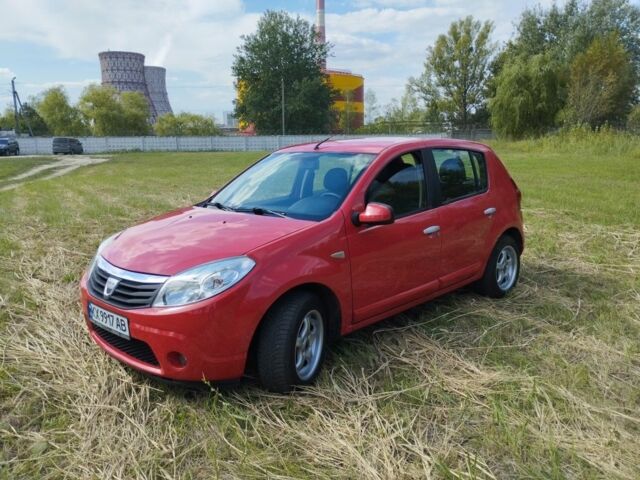 Червоний Рено Сандеро, об'ємом двигуна 1.6 л та пробігом 232 тис. км за 4600 $, фото 13 на Automoto.ua