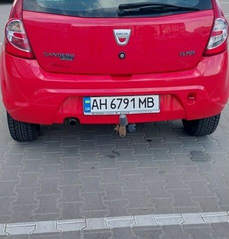 Червоний Рено Сандеро, об'ємом двигуна 1.4 л та пробігом 131 тис. км за 4400 $, фото 5 на Automoto.ua