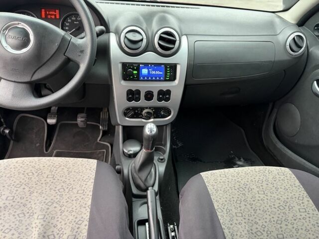 Червоний Рено Сандеро, об'ємом двигуна 1.6 л та пробігом 91 тис. км за 5700 $, фото 6 на Automoto.ua