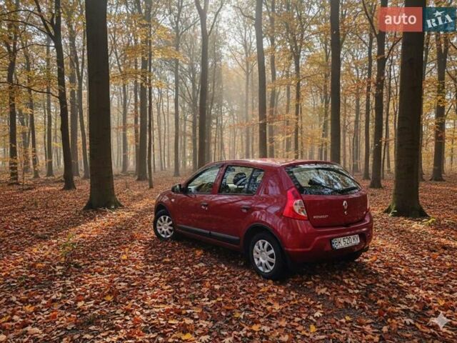 Червоний Рено Сандеро, об'ємом двигуна 1.39 л та пробігом 111 тис. км за 6200 $, фото 2 на Automoto.ua