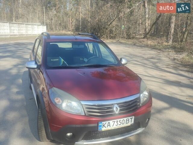 Червоний Рено Сандеро, об'ємом двигуна 1.6 л та пробігом 241 тис. км за 7000 $, фото 4 на Automoto.ua