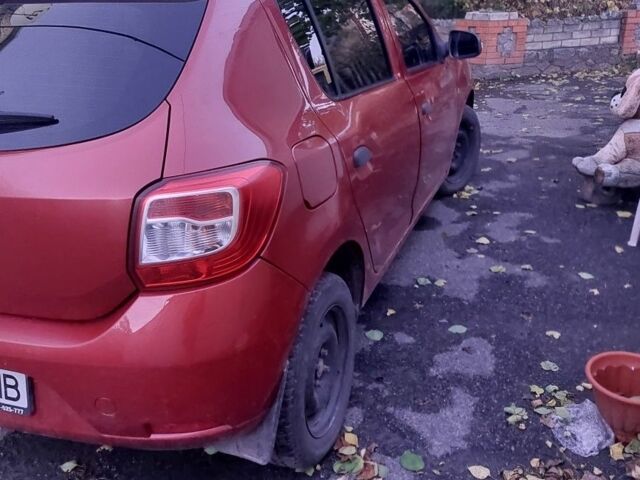 Червоний Рено Сандеро, об'ємом двигуна 1.1 л та пробігом 71 тис. км за 7000 $, фото 2 на Automoto.ua