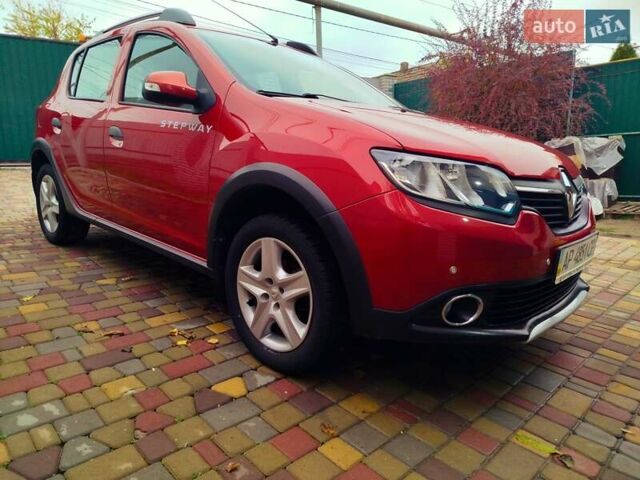 Красный Рено Сандеро, объемом двигателя 1.46 л и пробегом 80 тыс. км за 7777 $, фото 21 на Automoto.ua