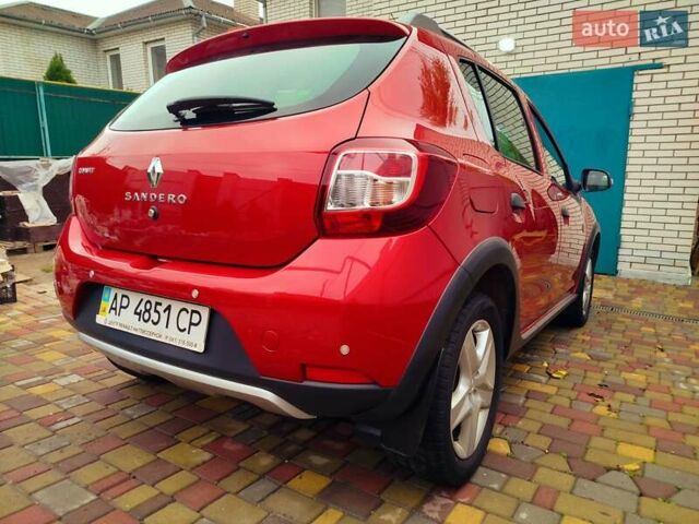 Красный Рено Сандеро, объемом двигателя 1.46 л и пробегом 80 тыс. км за 7777 $, фото 15 на Automoto.ua