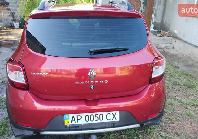 Червоний Рено Сандеро, об'ємом двигуна 1.46 л та пробігом 118 тис. км за 8900 $, фото 1 на Automoto.ua