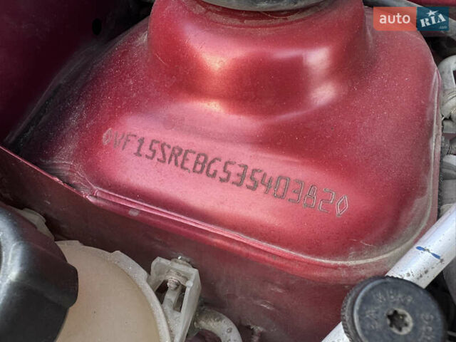 Красный Рено Сандеро, объемом двигателя 1.6 л и пробегом 88 тыс. км за 8799 $, фото 29 на Automoto.ua